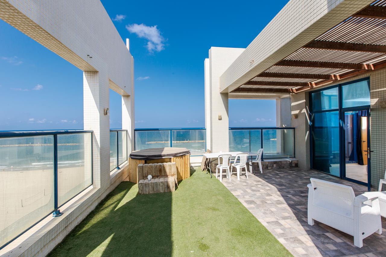 Ocean Front Apartments First Line To The Beach Тел Авив Екстериор снимка